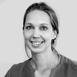 Elin Olsson, ekonomichef